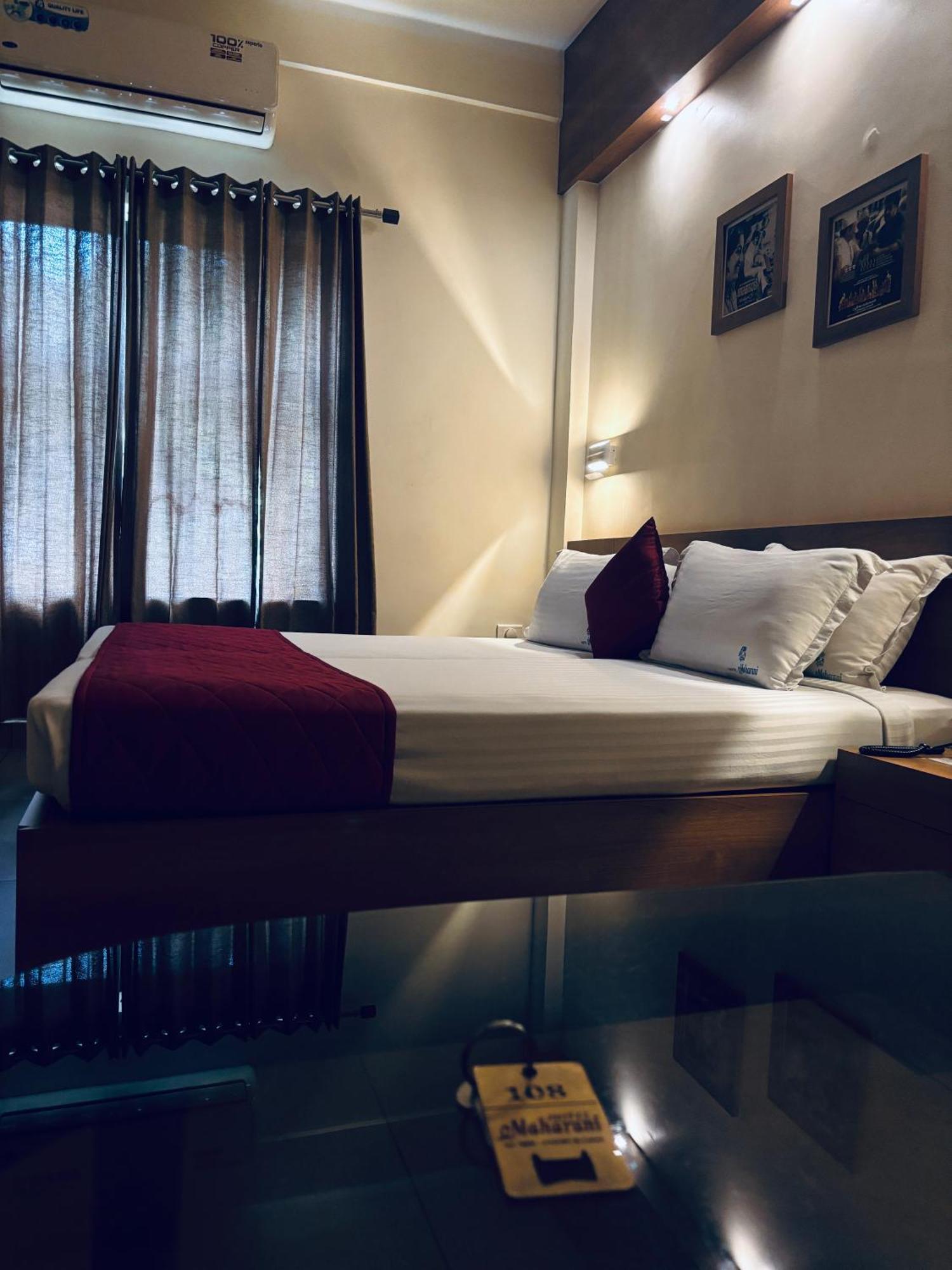 Maharani Hotel Кожикоде Экстерьер фото